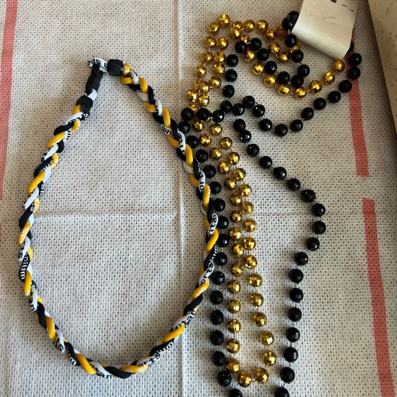 Phiten Sports Necklace Pittsburgh Steelers with two  beads strands Mardi - Picture 7 of 9
